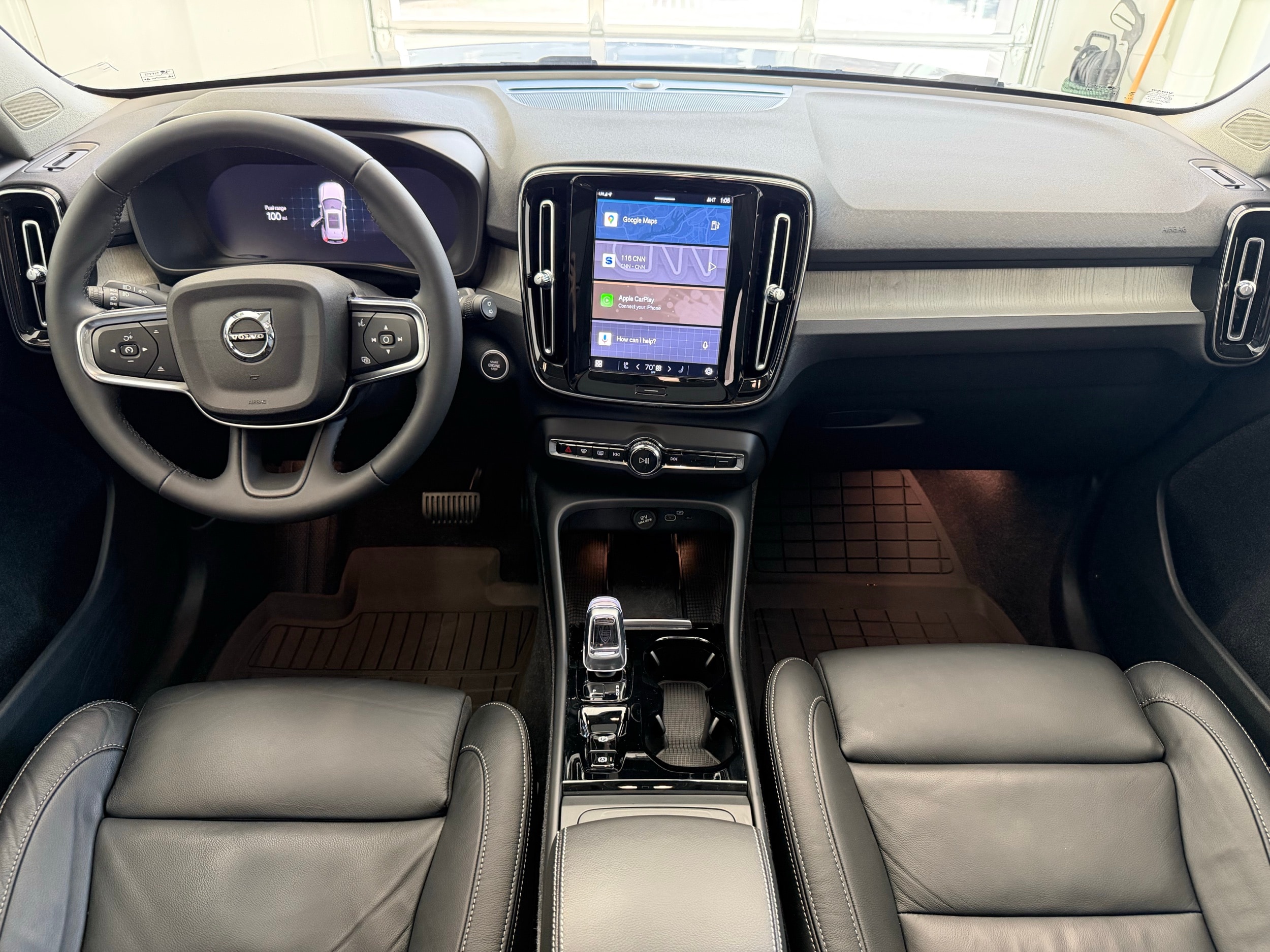 used 2023 Volvo XC40 car, priced at $31,500