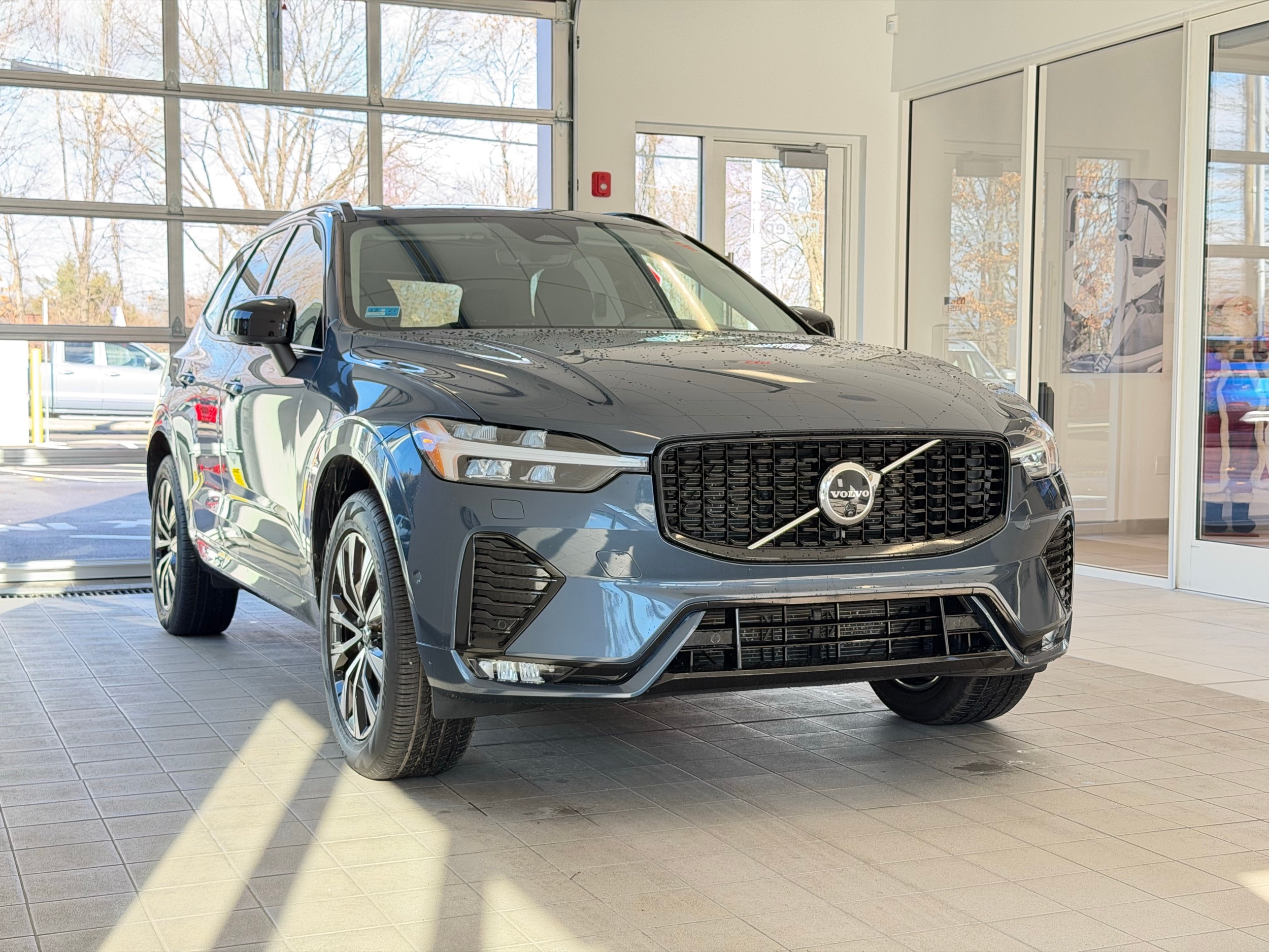 used 2025 Volvo XC60 car, priced at $41,700