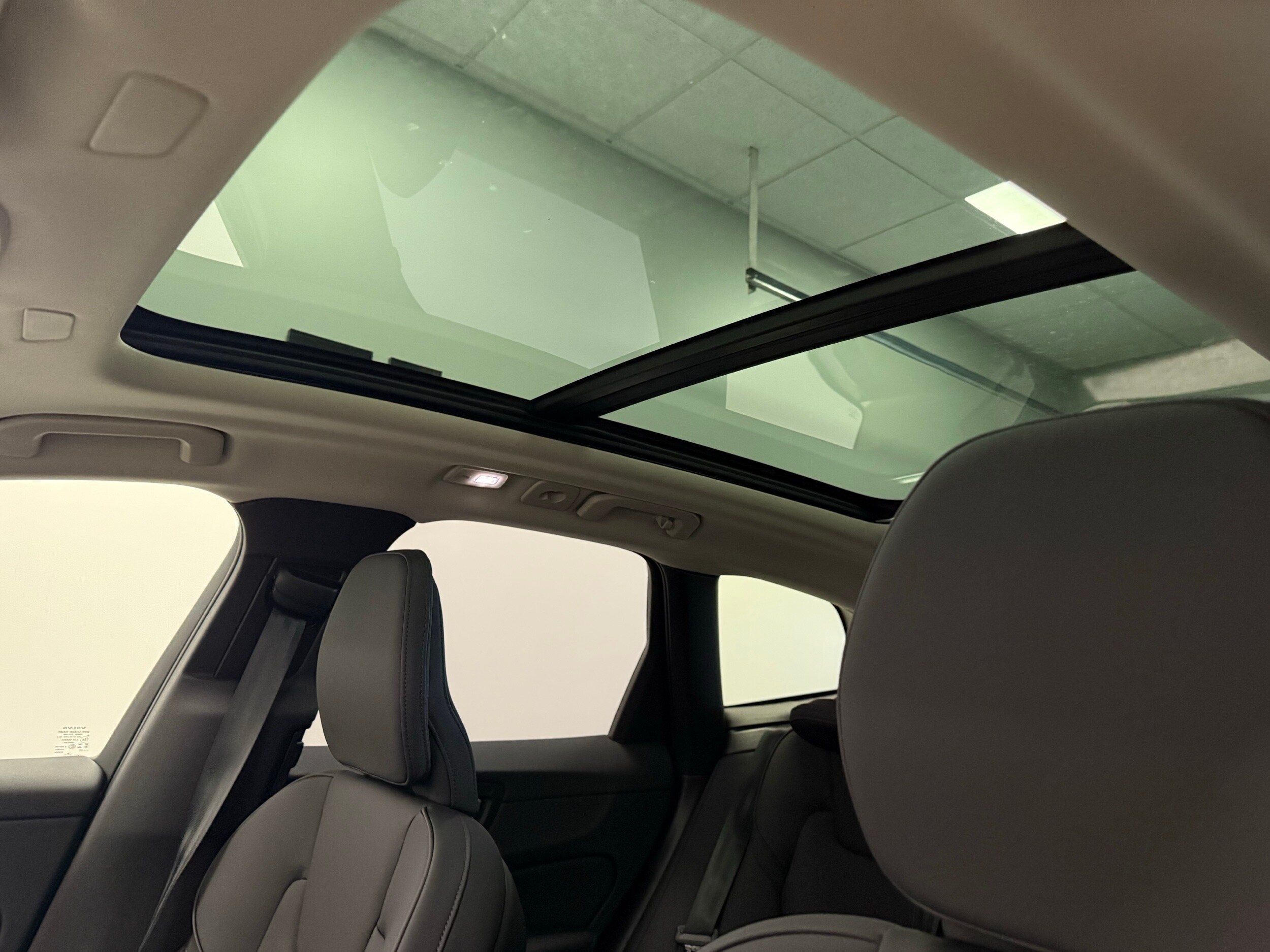 new 2026 Volvo XC60 car, priced at $57,985