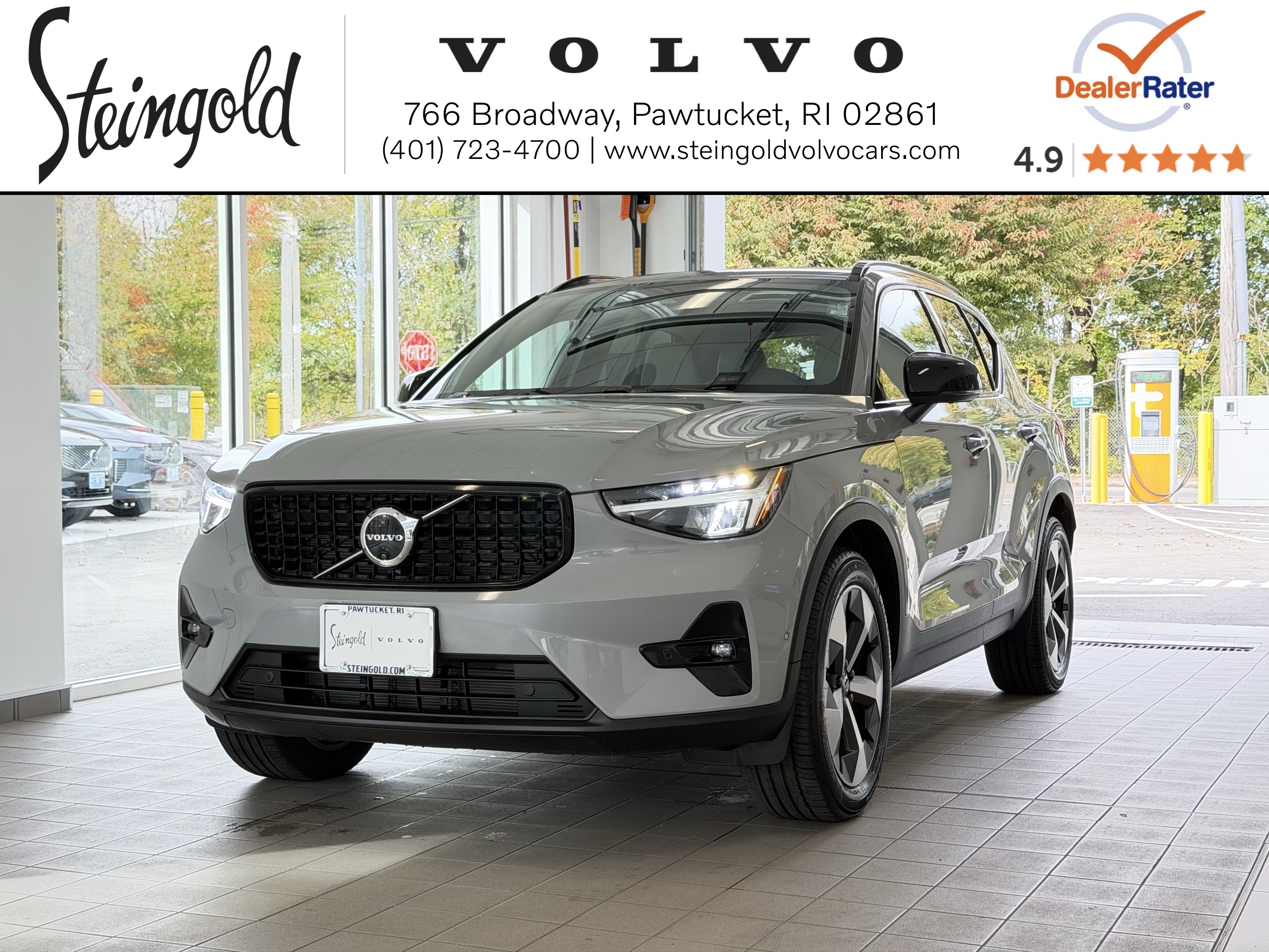 2025 Volvo XC40