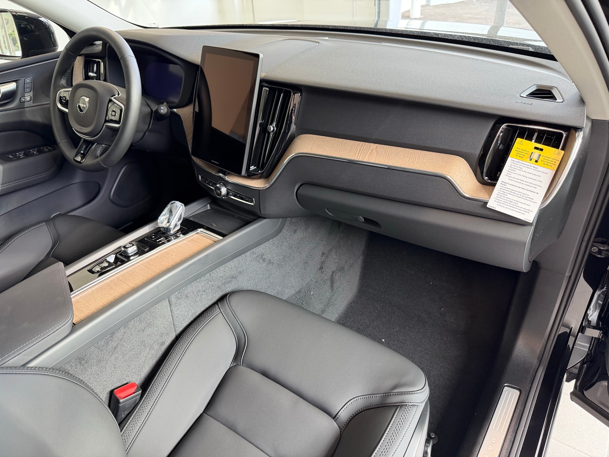 new 2026 Volvo XC60 car, priced at $57,985