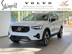 2026 Volvo XC40 B5 AWD Plus SUV