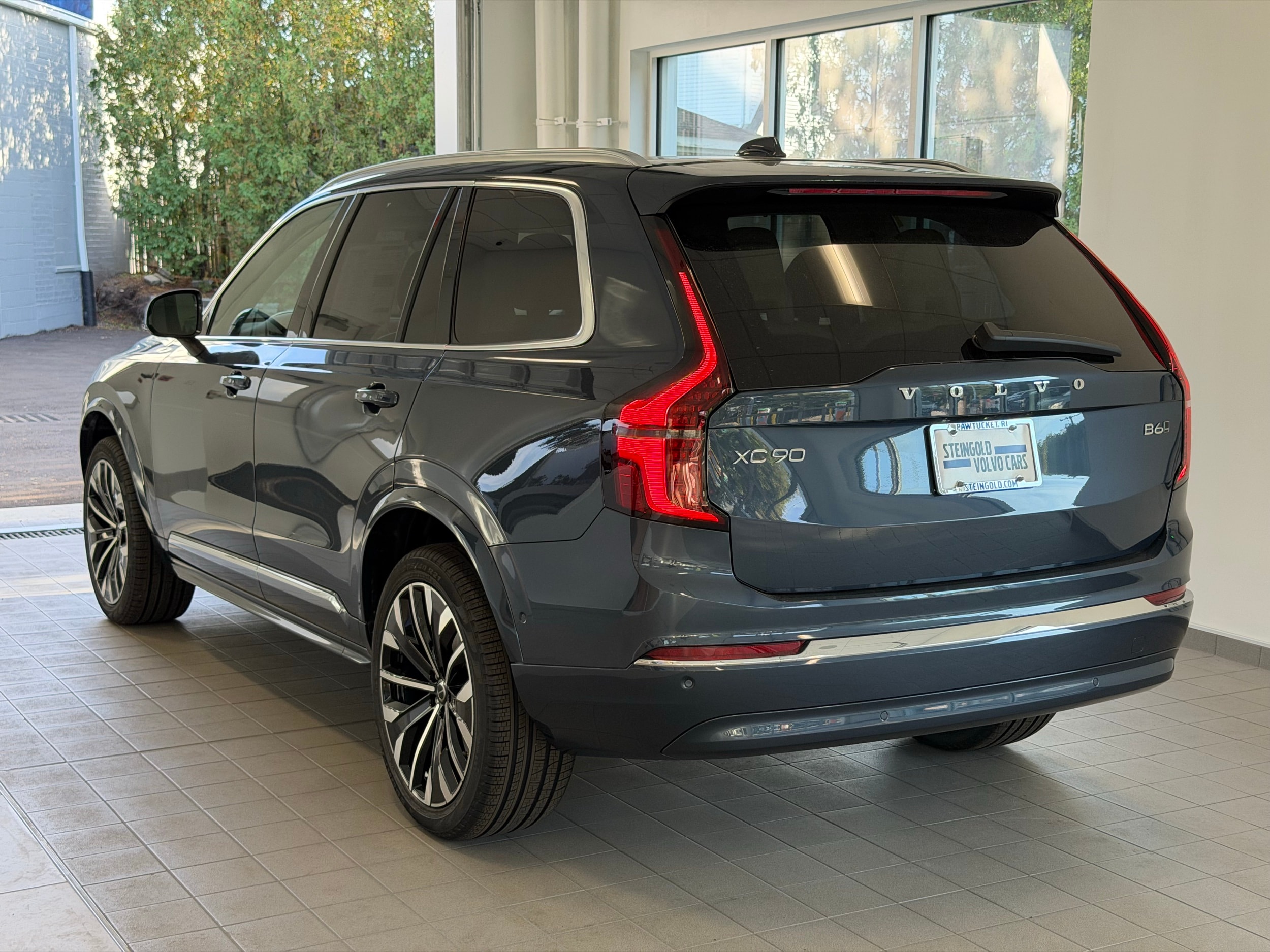 new 2026 Volvo XC90 car, priced at $75,155