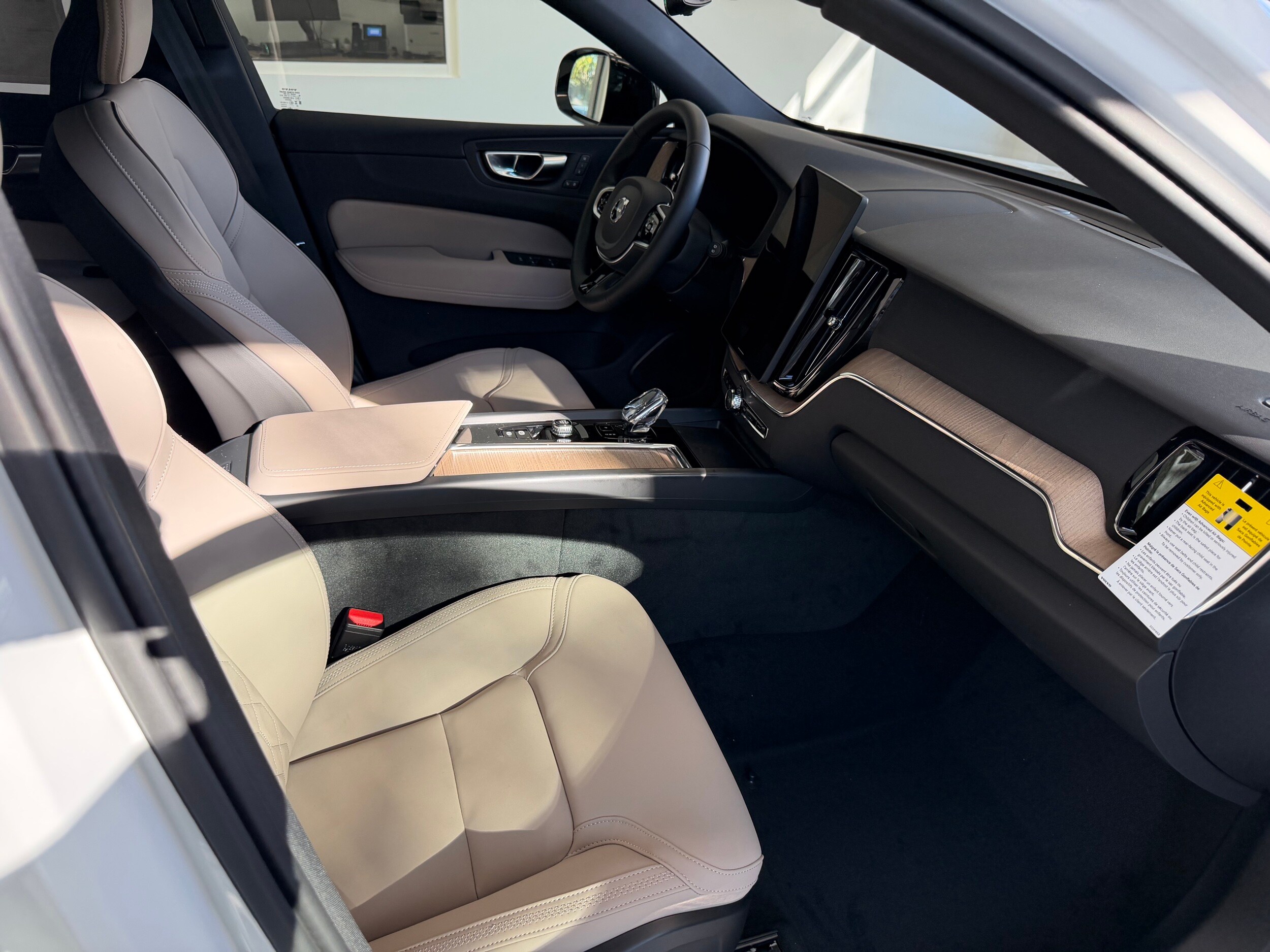 new 2026 Volvo XC60 car, priced at $57,985