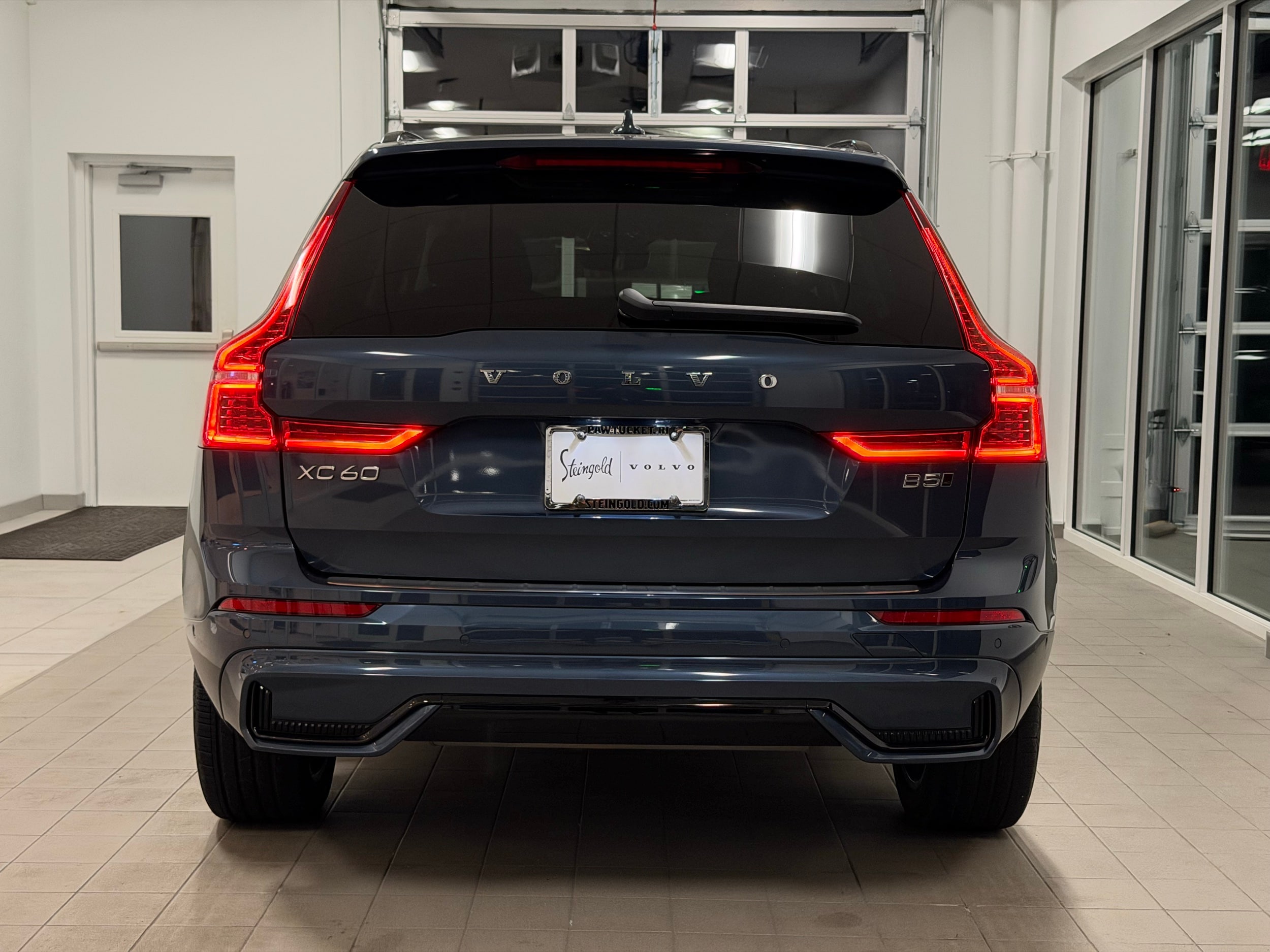 used 2023 Volvo XC60 car, priced at $39,500