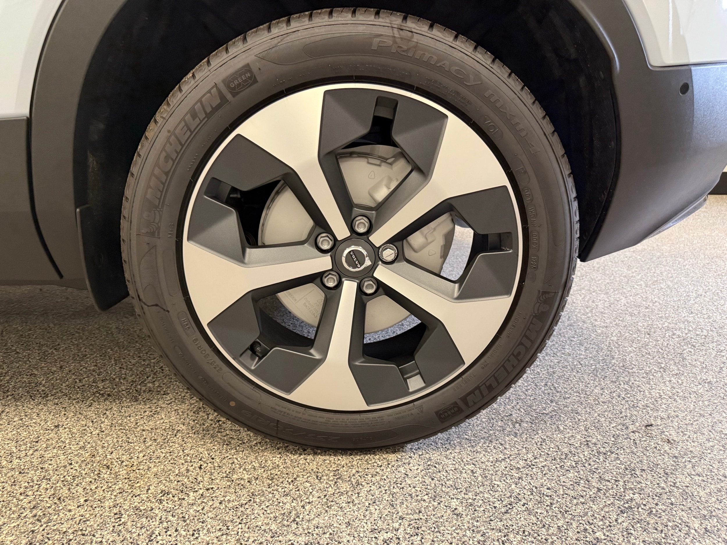 new 2026 Volvo XC40 car, priced at $50,150