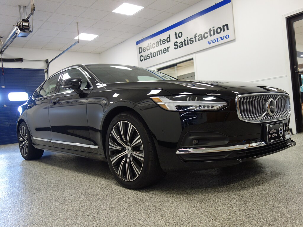 Used 2023 Volvo S90 B6 AWD Plus Bright Onyx Black For Sale in Rhode