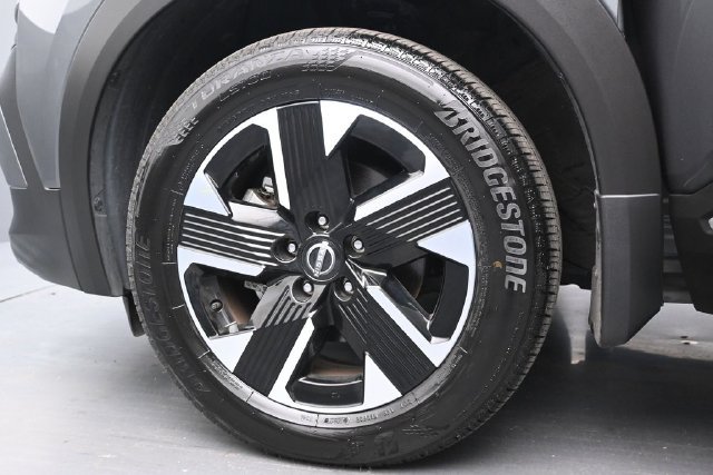 2025 Nissan Kicks SV AWD - Photo 38