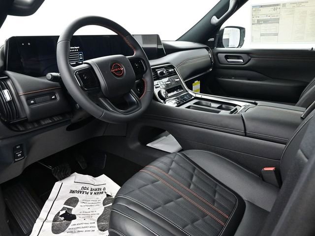 2025 Nissan Armada PRO-4X - Photo 15