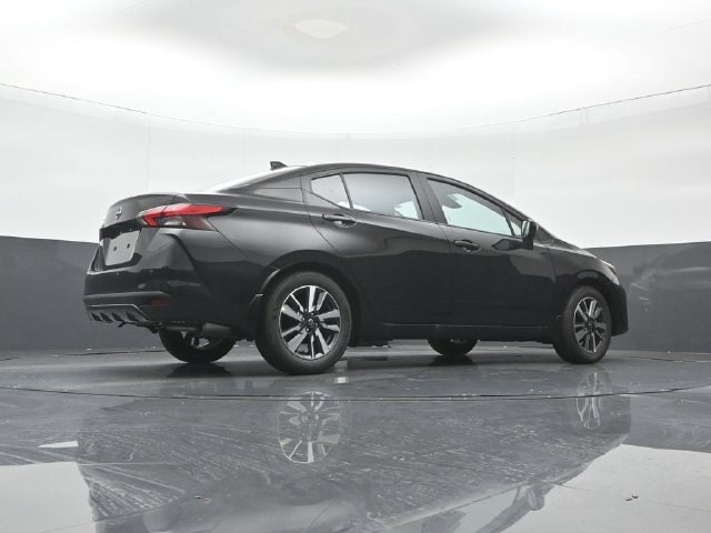 2025 Nissan Versa Sedan SV - Photo 31
