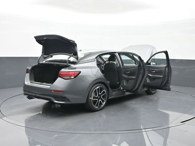 2025 Nissan Sentra SR - Photo 60