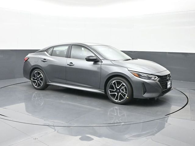 2025 Nissan Sentra SR - Photo 8