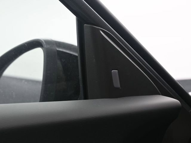 2025 Nissan Sentra SR - Photo 10