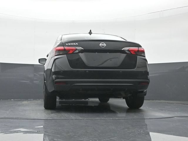 2025 Nissan Versa Sedan SV - Photo 30