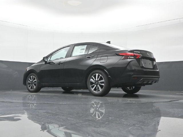2025 Nissan Versa Sedan SV - Photo 29