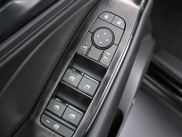 2026 Nissan Rogue S - Photo 10