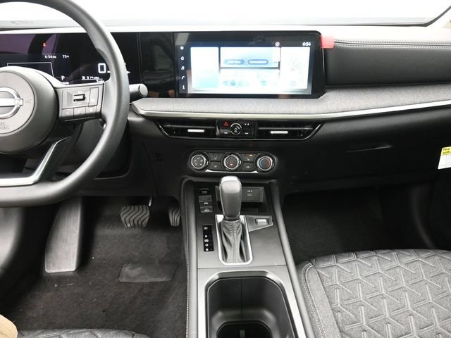 2025 Nissan Kicks SV AWD - Photo 19