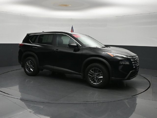 2026 Nissan Rogue S - Photo 8