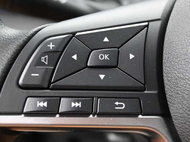 2025 Nissan Versa Sedan SV - Photo 14