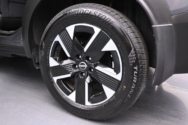 2025 Nissan Kicks SV AWD - Photo 37