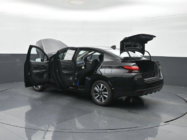 2025 Nissan Versa Sedan SV - Photo 46