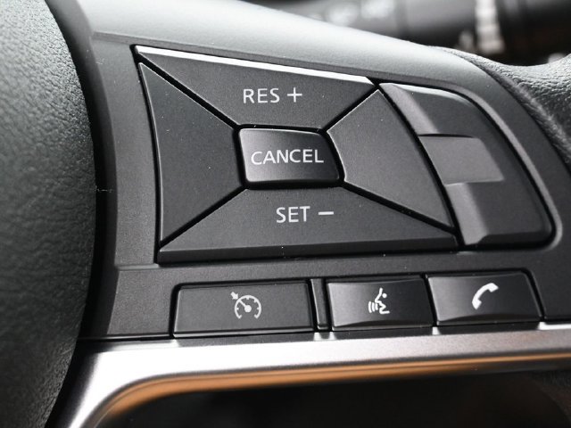 2025 Nissan Versa Sedan SV - Photo 15