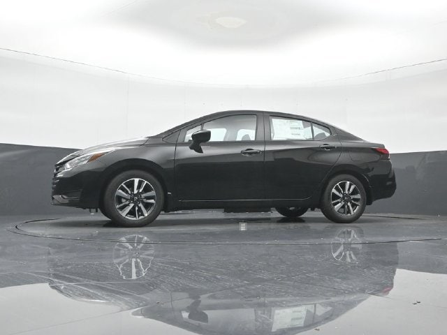 2025 Nissan Versa Sedan SV - Photo 28