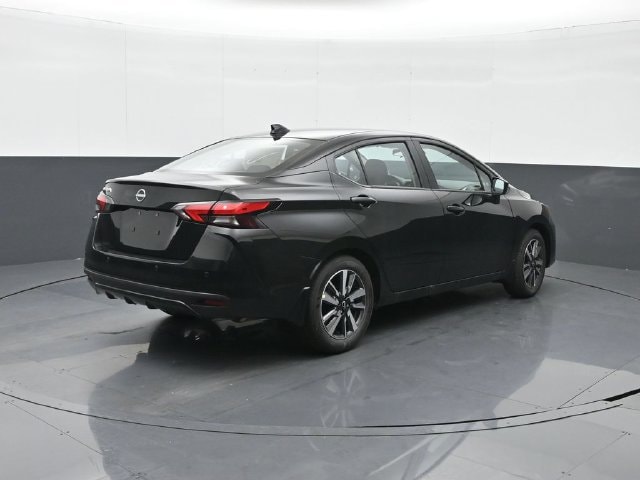 2025 Nissan Versa Sedan SV - Photo 6