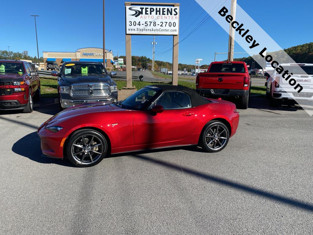 2016 Mazda MX-5 Miata Grand Touring's photo