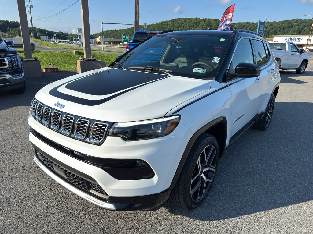 Used 2025 Jeep Compass Limited SUV