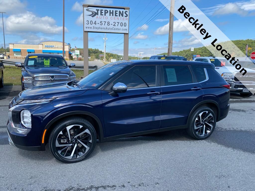 Used 2023 Mitsubishi Outlander SE Special Edition SUV