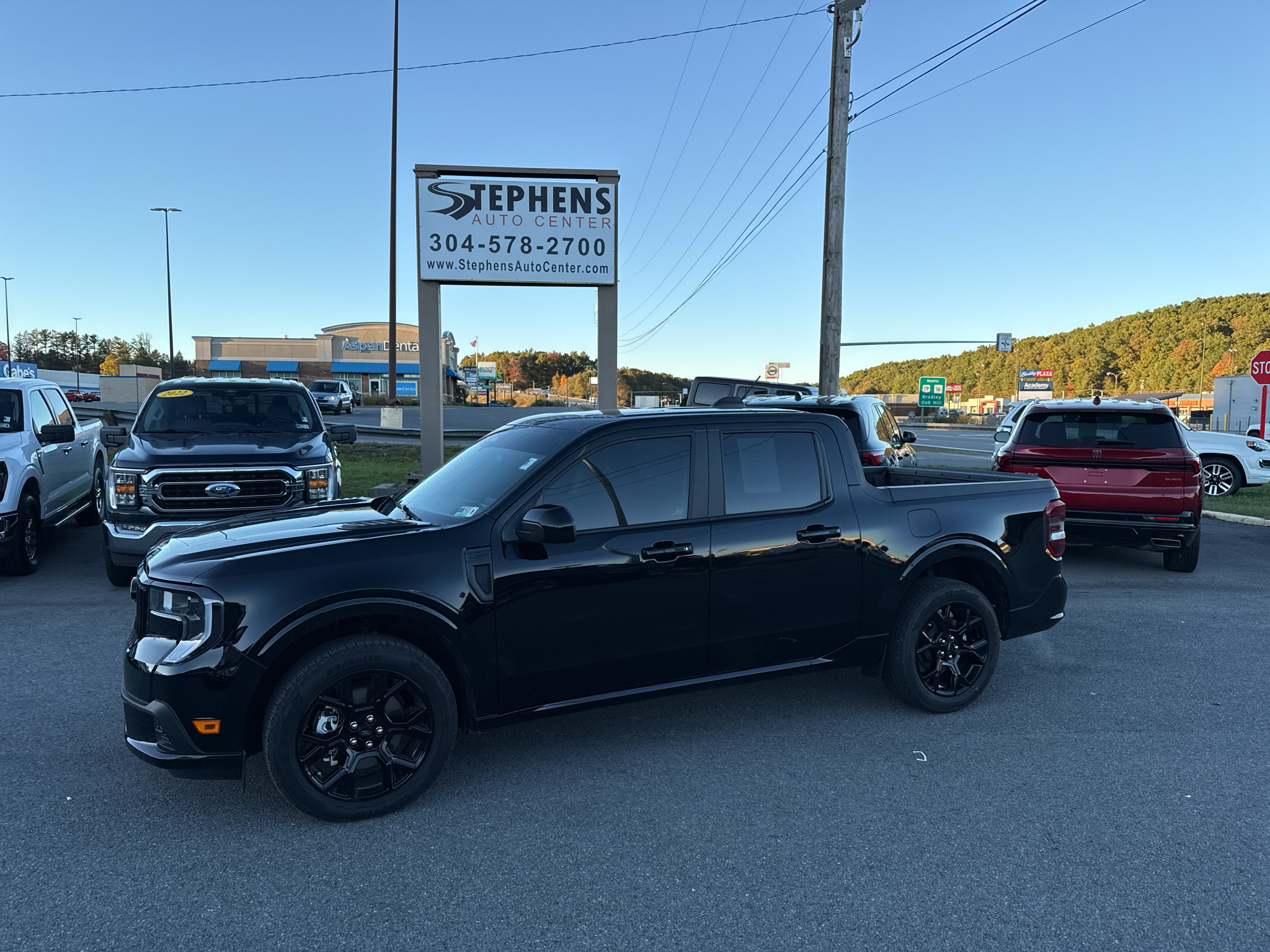2025 Ford Maverick Lobo Standard