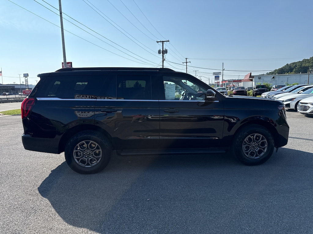Used 2026 Ford Expedition Active SUV