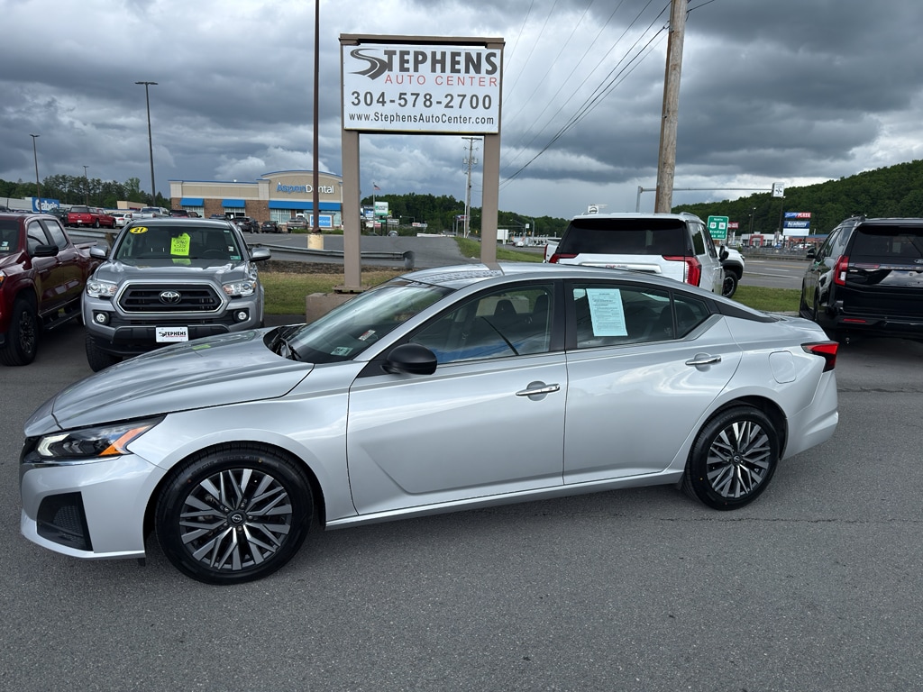 2024 Nissan Altima 2.5 SV's photo