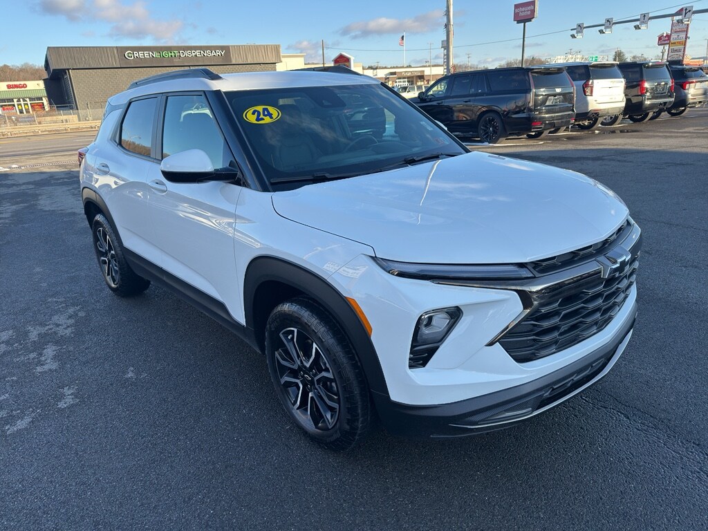 Used 2024 Chevrolet Trailblazer ACTIV SUV