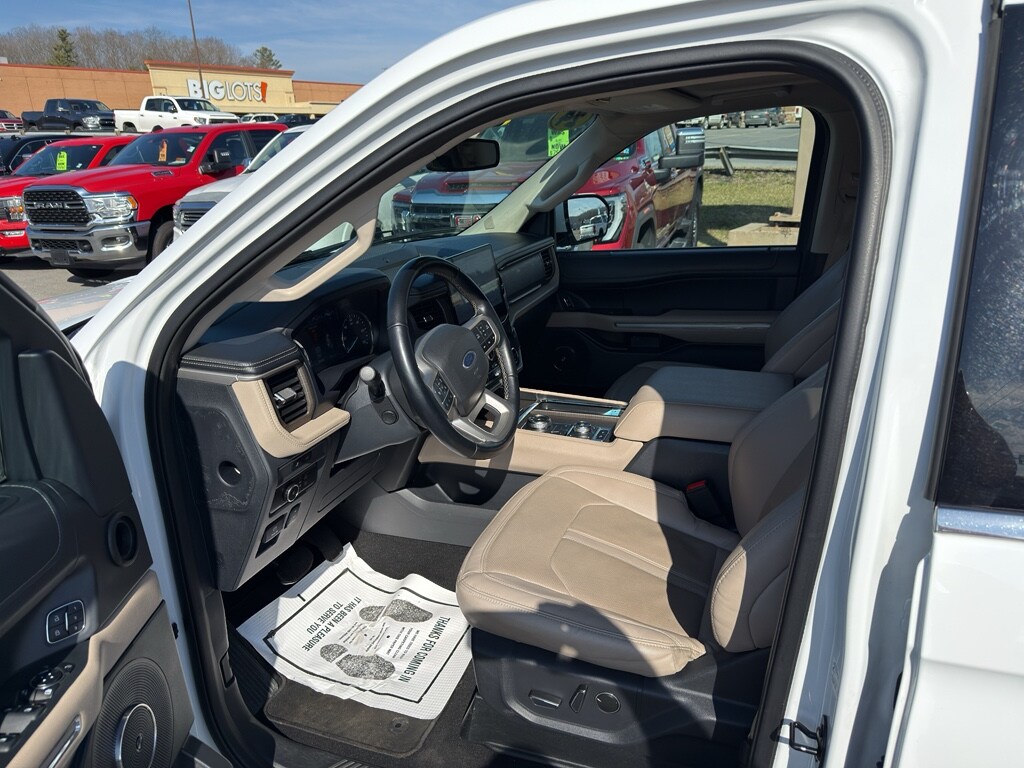 2024 Ford Expedition Limited - Photo 12