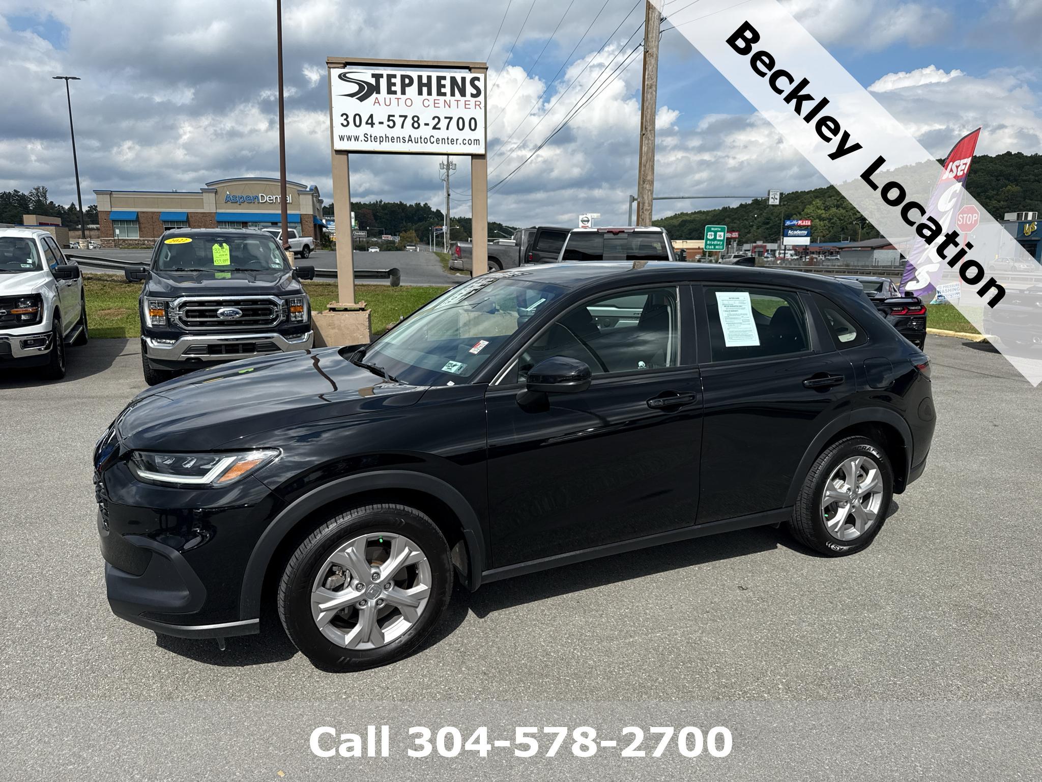 Used 2025 Honda HR-V LX SUV