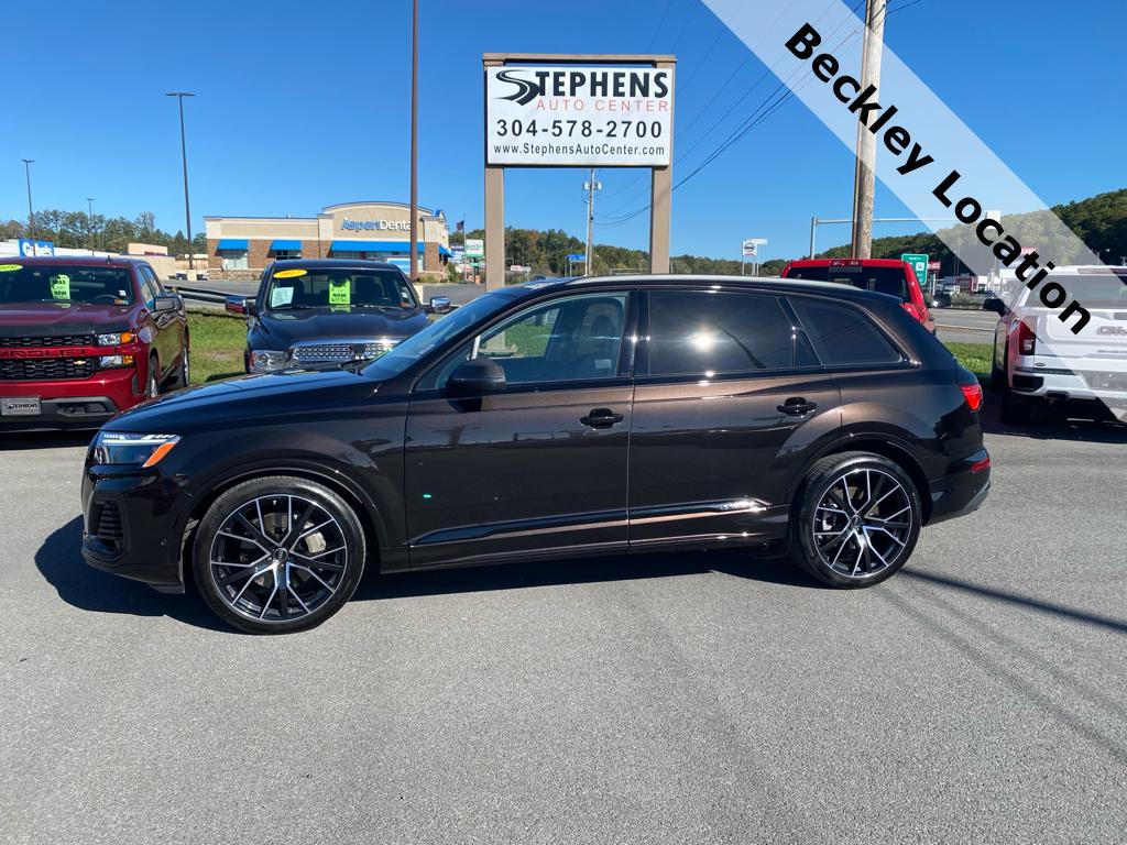 2025 Audi Q7 Prestige's photo