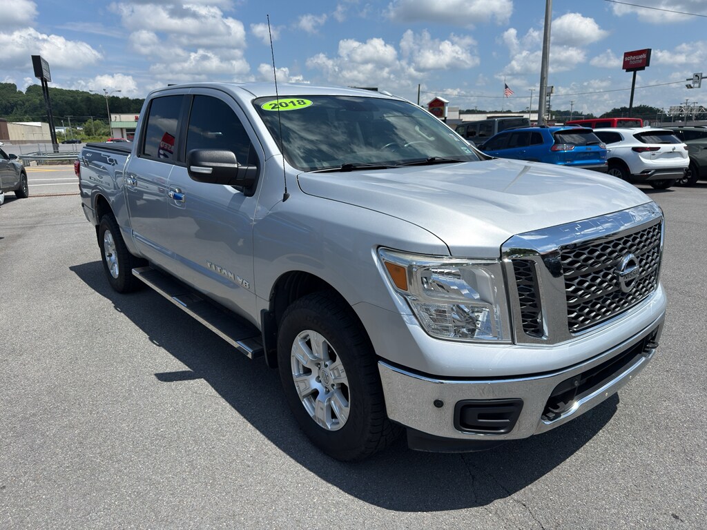 Used 2018 Nissan Titan SV Truck Crew Cab