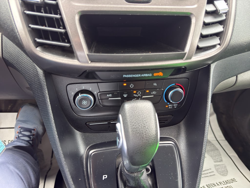 2022 Ford Transit Connect XL - Photo 19