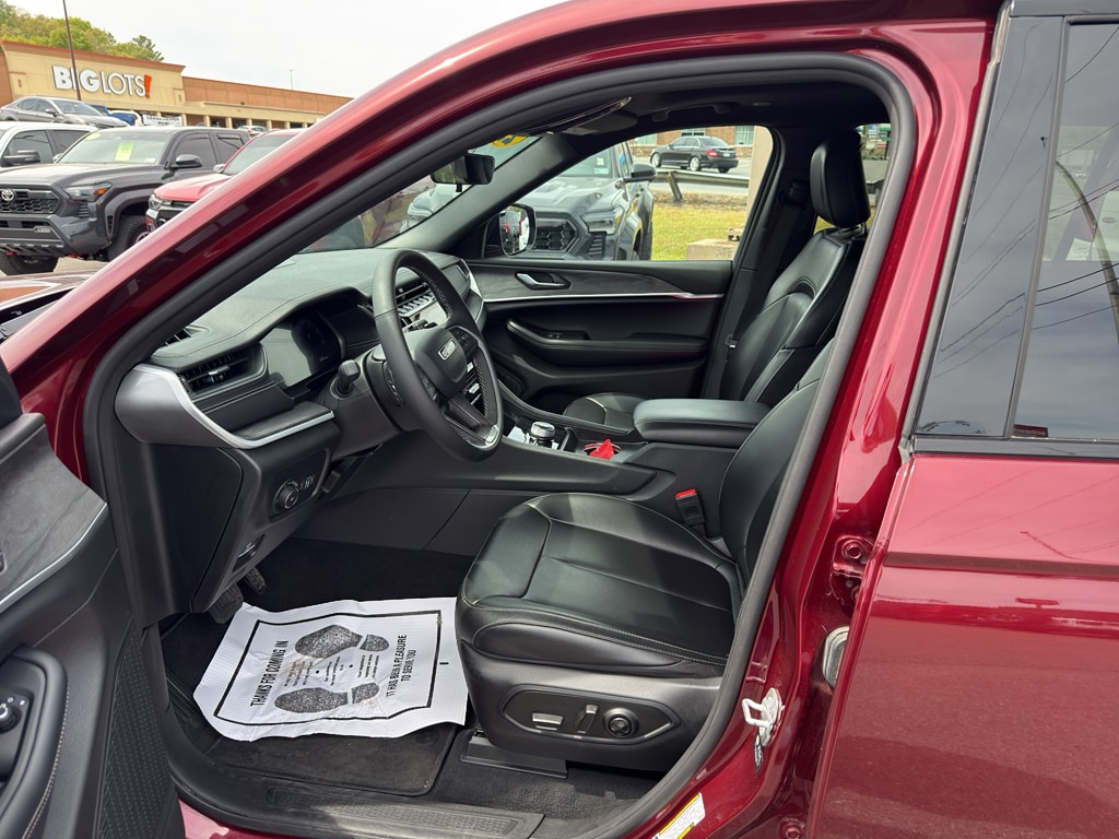 2025 Jeep Grand Cherokee L Limited - Photo 13