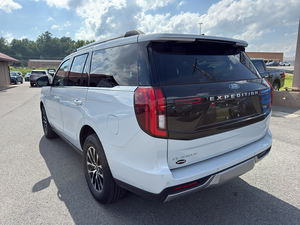 2025 Ford Expedition Platinum - Photo 8