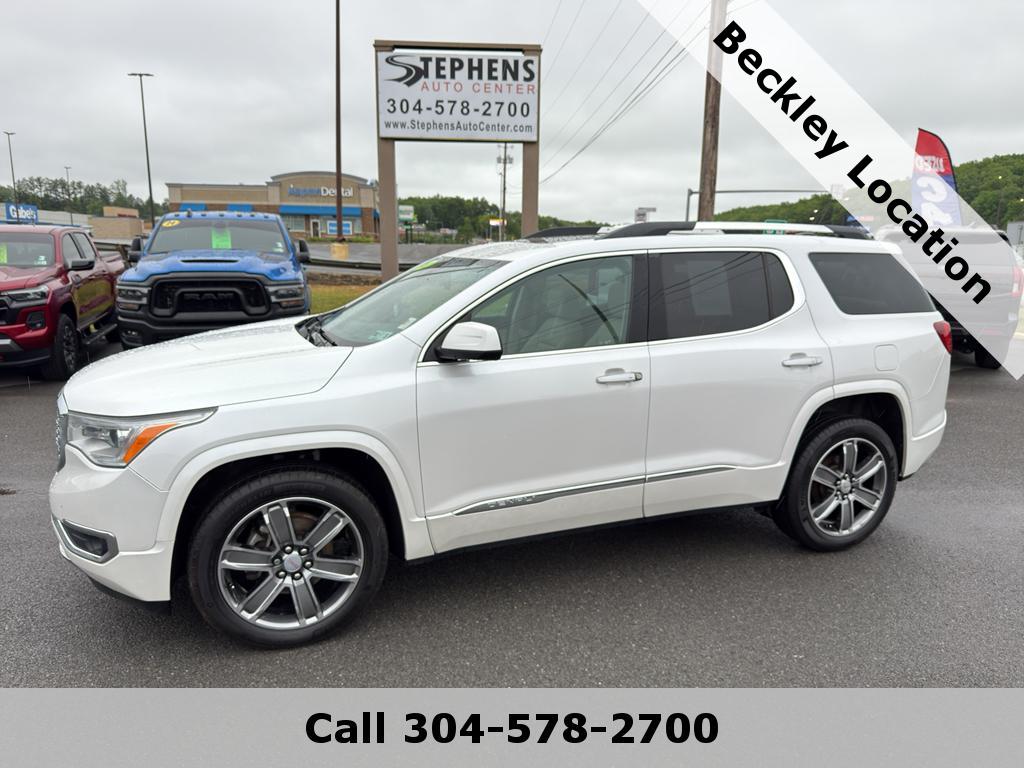 2017 GMC Acadia Denali AWD's photo
