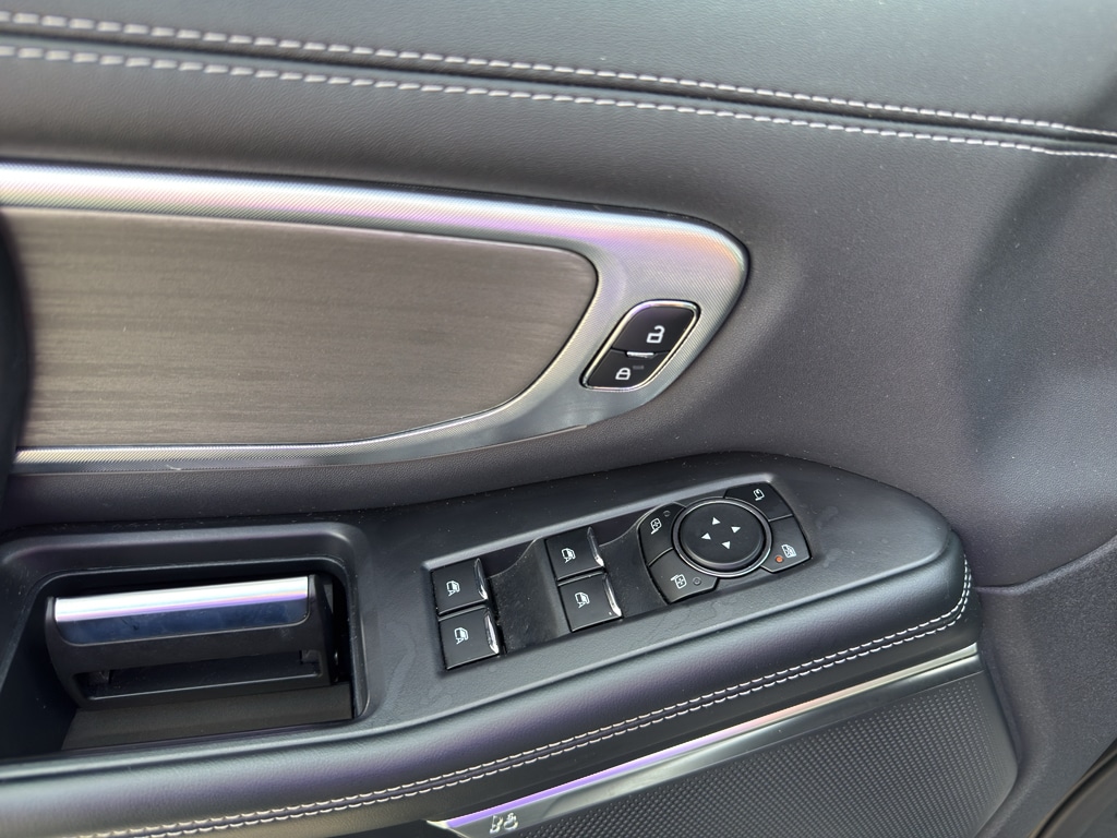 2025 Ford Expedition Platinum - Photo 13