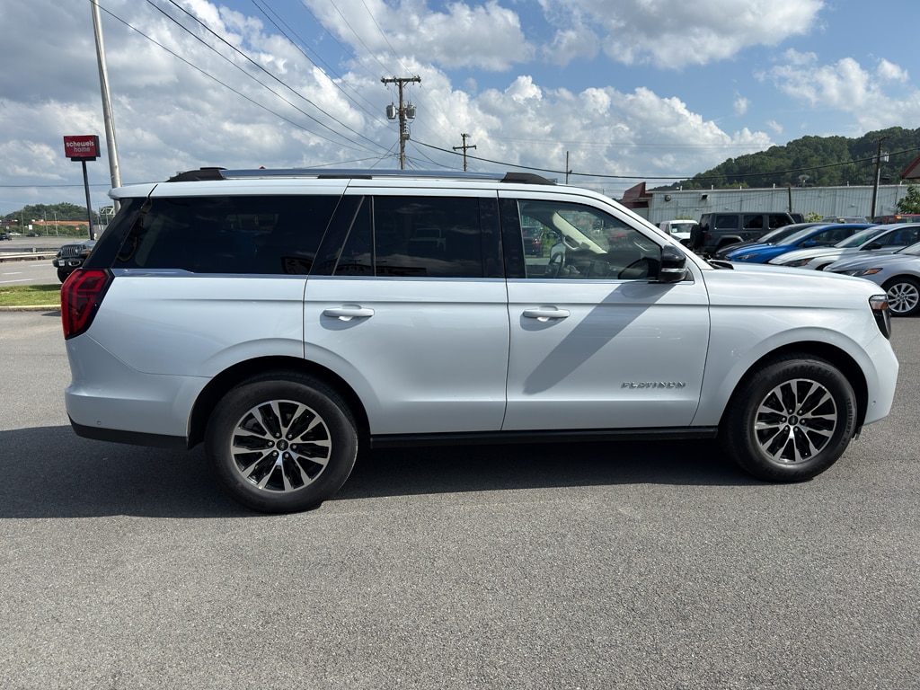 2025 Ford Expedition Platinum - Photo 5