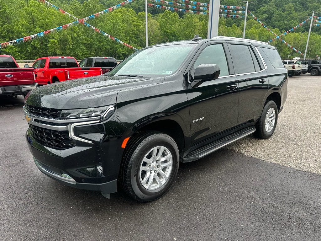 2022 Chevrolet Tahoe 4WD LS's photo