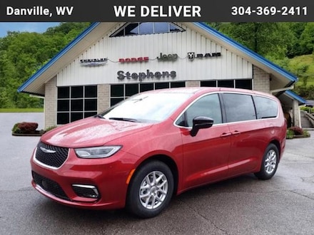 2025 Chrysler Pacifica SELECT Passenger Van