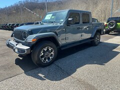 2026 Jeep Gladiator SAHARA 4X4 Pickup