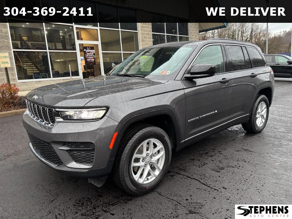 2025 Jeep Grand Cherokee Laredo's photo