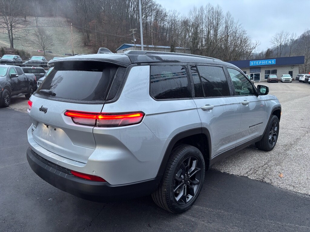 New 2025 Jeep Grand Cherokee L LIMITED 4X4 Sport Utility